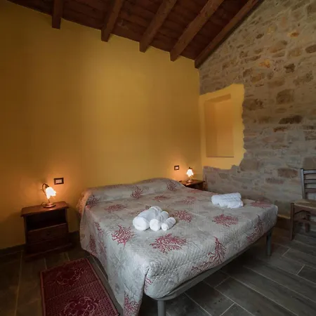 Alloggio per agriturismo Arroccas De Is Istellas *